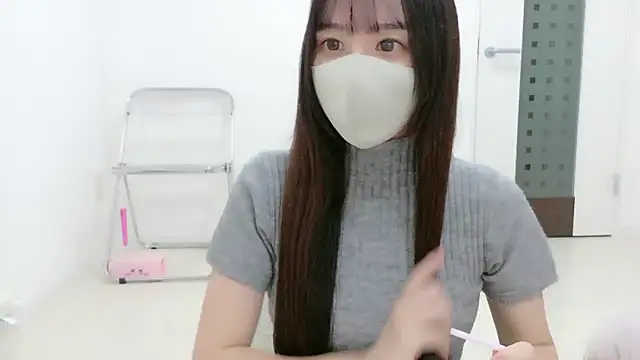 Snapshot of _Mia_land_ chatting on 11.30.25 Mia land online show from 11.30.25