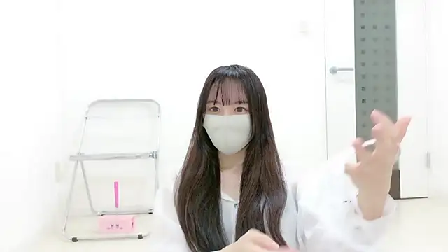 Snapshot of _Mia_land_ chatting on 12.01.25 Mia land online show from 12.01.25