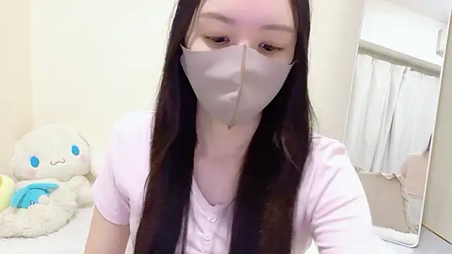  Mia land  online show from 07.17.26