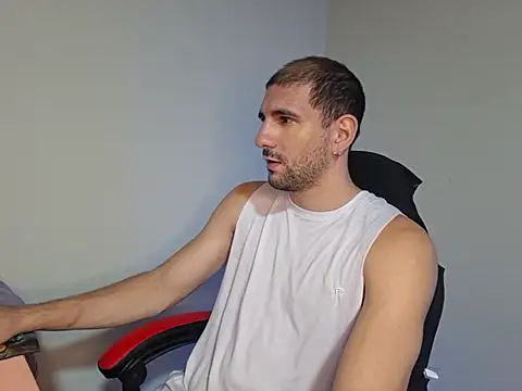 Snapshot of ObeyLust chatting on 02.17.26 ObeyLust online show from 02.17.26