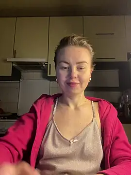 MartaLuna  online show from 01.31.26