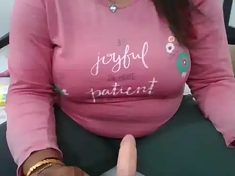 Snapshot of Bhabhi_osm chatting on 04.02.26 Bhabhi osm online show from 04.02.26