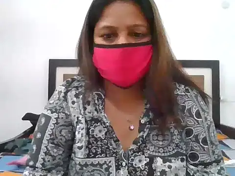 Snapshot of Bhabhi_osm chatting on 04.18.26 Bhabhi osm online show from 04.18.26