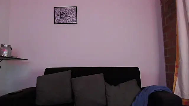 Snapshot of rickgraims chatting on 10.11.25 rickgraims online show from 10.11.25