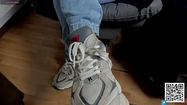 Shantal  G online show from 02.27.26