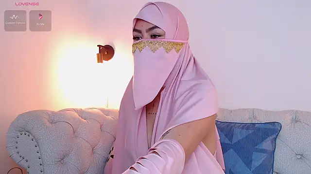 Snapshot of Jazmin_milk chatting on 03.26.26 Jazmin milk online show from 03.26.26