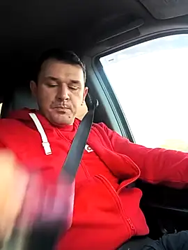 Snapshot of NOMAD8611 chatting on 11.03.25 NOMAD8611 online show from 11.03.25