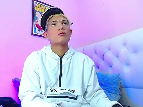 EL VENEZOLANO 22CM online show from 11.11.25