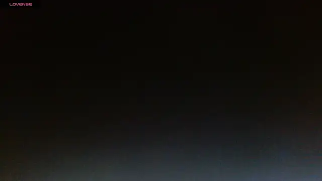 Snapshot of eva_sk chatting on 10.29.25 eva sk online show from 10.29.25