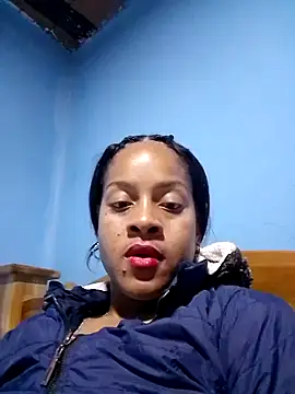 Snapshot of keili34 chatting on 12.03.25 keili34 online show from 12.03.25