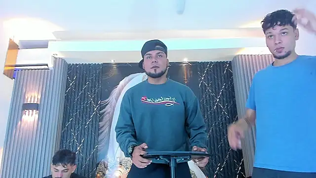 Snapshot of Iam_Steven chatting on 10.12.25 Iam Steven online show from 10.12.25