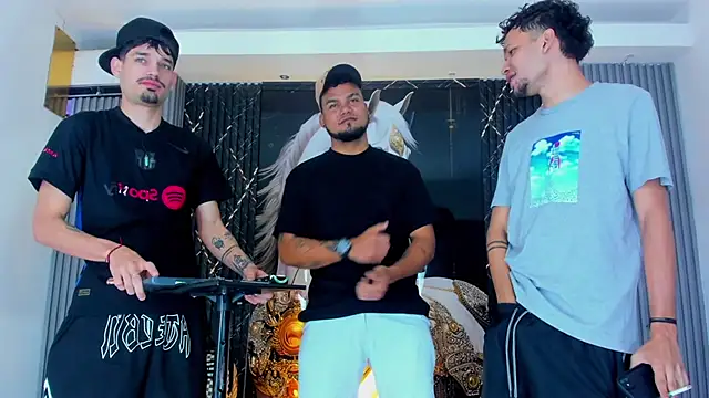 Snapshot of Iam_Steven chatting on 11.06.25 Iam Steven online show from 11.06.25