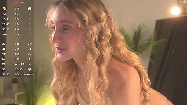 ellliefrost online show from 11.21.25