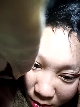 bonnie-00 online show from 11.29.25