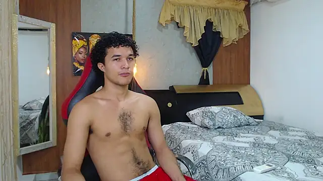 Snapshot of fire_drako_ chatting on 10.14.25 fire drako online show from 10.14.25
