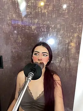 cherry skinny  online show from 12.14.25