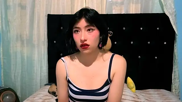 Sullyoonn online show from 11.26.25