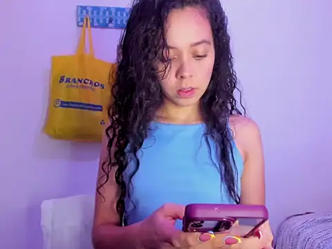 Snapshot of Annie_rosse1017 chatting on 02.26.26 Annie rosse1017 online show from 02.26.26