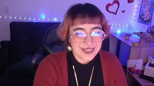 Miacatsito3 online show from 04.18.26