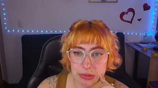 Miacatsito3 online show from 06.05.26
