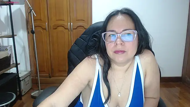alexandraa19 online show from 11.02.25
