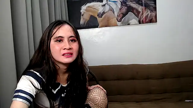 Snapshot of kate19xxx chatting on 10.14.25 kate19xxx online show from 10.14.25