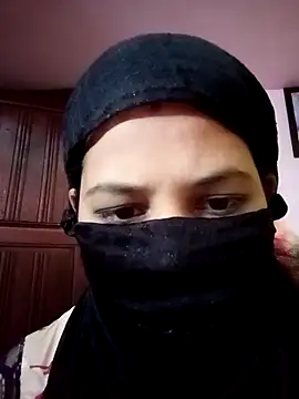 Snapshot of TAMI_KAYAL chatting on 09.16.25 TAMI KAYAL online show from 09.16.25