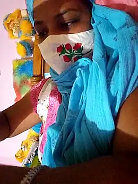 Snapshot of TAMI_KAYAL chatting on 10.28.25 TAMI KAYAL online show from 10.28.25