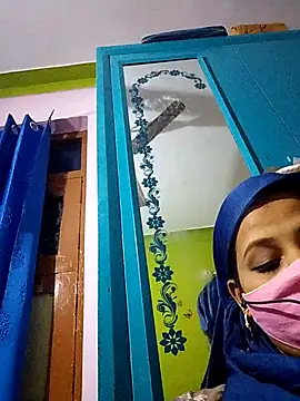 Snapshot of TAMI_KAYAL chatting on 11.28.25 TAMI KAYAL online show from 11.28.25