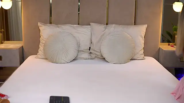 CamilaStarr online show from 10.02.25