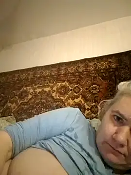 Snapshot of goodstyle chatting on 11.10.25 goodstyle online show from 11.10.25