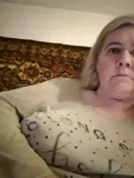 Snapshot of goodstyle chatting on 11.12.25 goodstyle online show from 11.12.25