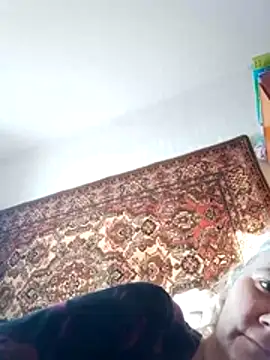 Snapshot of goodstyle chatting on 11.25.25 goodstyle online show from 11.25.25