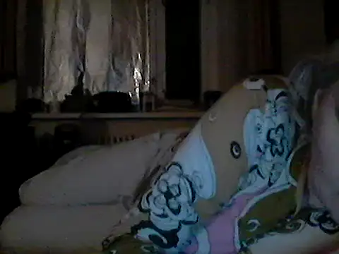 Snapshot of goodstyle chatting on 11.26.25 goodstyle online show from 11.26.25