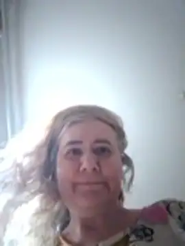 Snapshot of goodstyle chatting on 11.27.25 goodstyle online show from 11.27.25