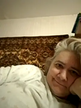 Snapshot of goodstyle chatting on 12.17.25 goodstyle online show from 12.17.25