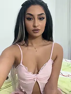 Mia spicyy online show from 11.21.25