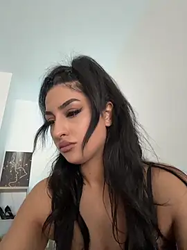Mia spicyy online show from 08.02.26