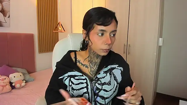 KoraRousee online show from 11.03.25