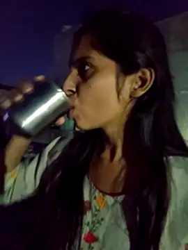 Saloni-Gupta online show from 10.25.25