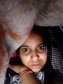 Snapshot of Saloni-Gupta chatting on 01.10.26 Saloni-Gupta online show from 01.10.26