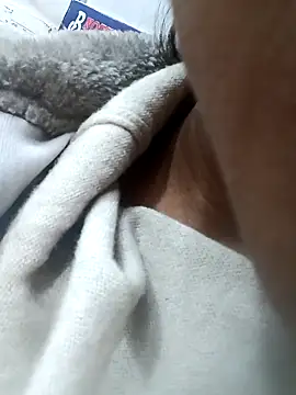 Snapshot of Saloni-Gupta chatting on 01.16.26 Saloni-Gupta online show from 01.16.26