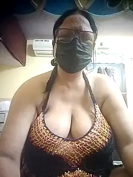 thehotlady online show from 04.22.26