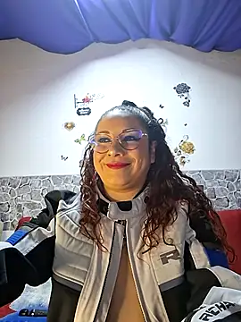 Snapshot of zamy_x chatting on 01.10.26 zamy x online show from 01.10.26