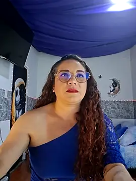 Snapshot of zamy_x chatting on 03.22.26 zamy x online show from 03.22.26