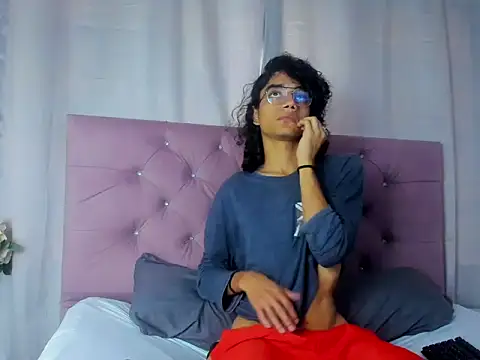 EthanBlackwoodd online show from 09.30.25