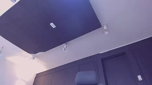 Snapshot of Declan-Fox chatting on 10.02.25 Declan-Fox online show from 10.02.25