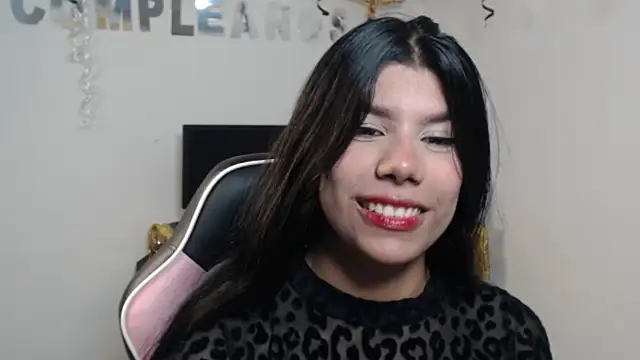 MayaScott11 online show from 04.28.26