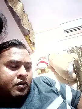 Snapshot of krshna_kumar chatting on 09.14.25 krshna kumar online show from 09.14.25