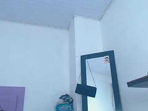 whitneytt online show from 11.18.25